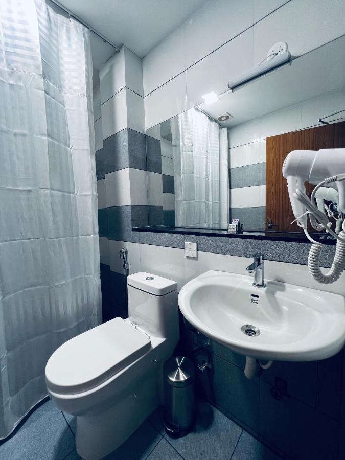 Hotel Seapark Kollam Ngoại thất bức ảnh