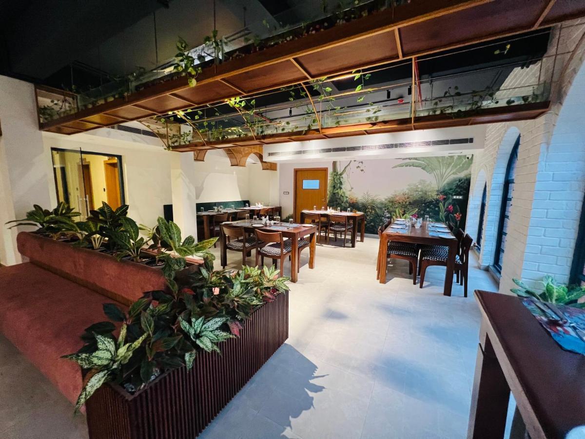Hotel Seapark Kollam Ngoại thất bức ảnh