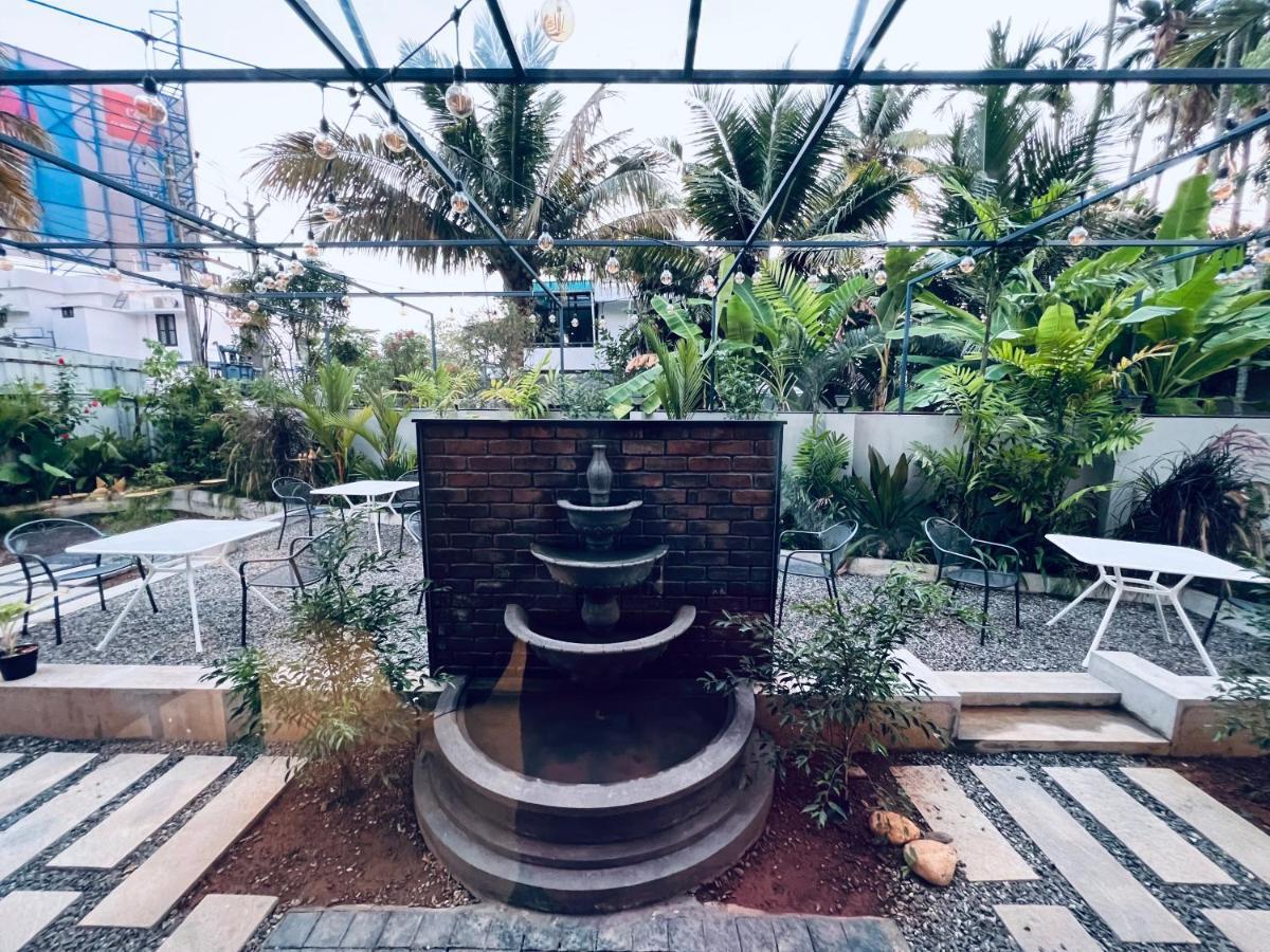 Hotel Seapark Kollam Ngoại thất bức ảnh